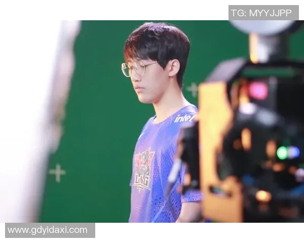 电竞比分见证LNG战队从新秀到强者的成长历程与辉煌成就 电竞比分见证LNG战队从新秀到强者的成长历程与辉煌成就