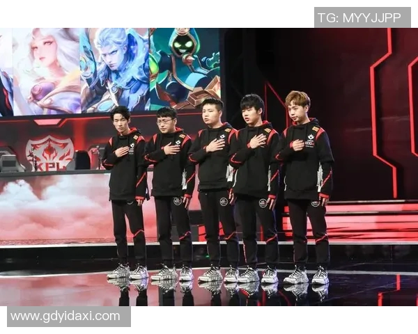 电竞新闻王者荣耀中EDG战队的战术调整与成绩变化分析